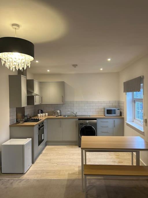 Luxury Countryside Stay - Waters Upton, Telford Eksteriør bilde