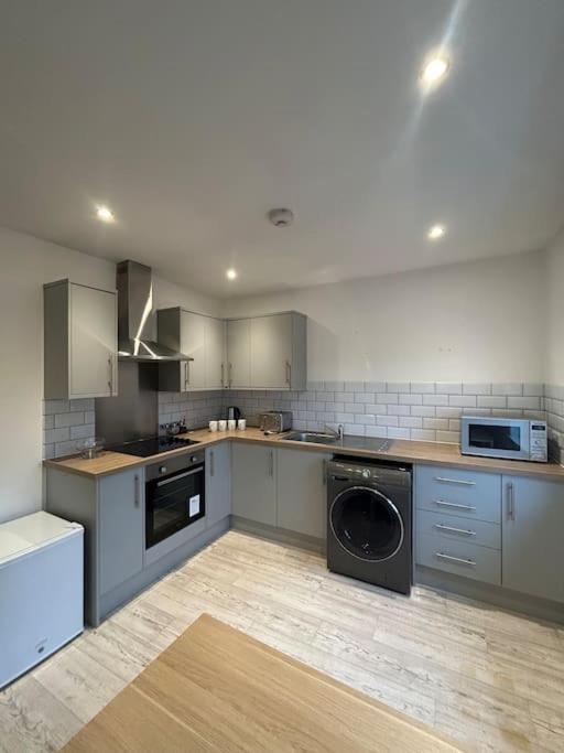 Luxury Countryside Stay - Waters Upton, Telford Eksteriør bilde
