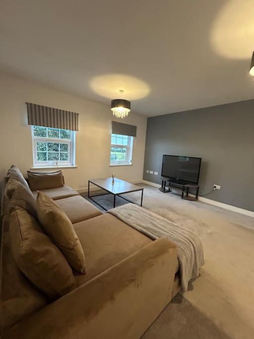 Luxury Countryside Stay - Waters Upton, Telford Eksteriør bilde
